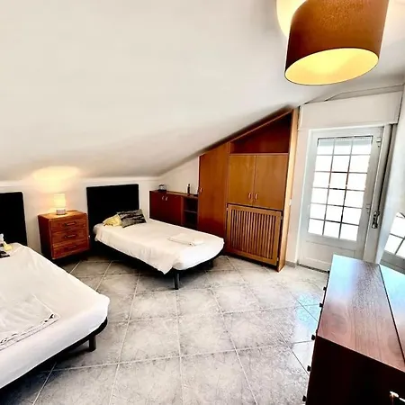 Ferraguda Garden House * 카헤가두